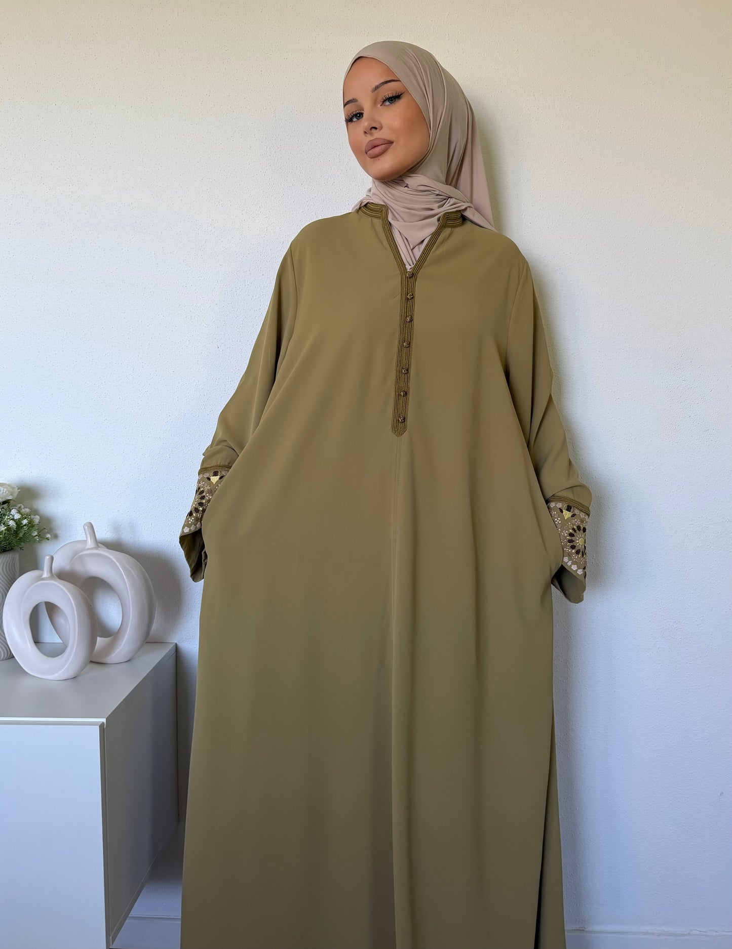 Abaya brodée style djellaba