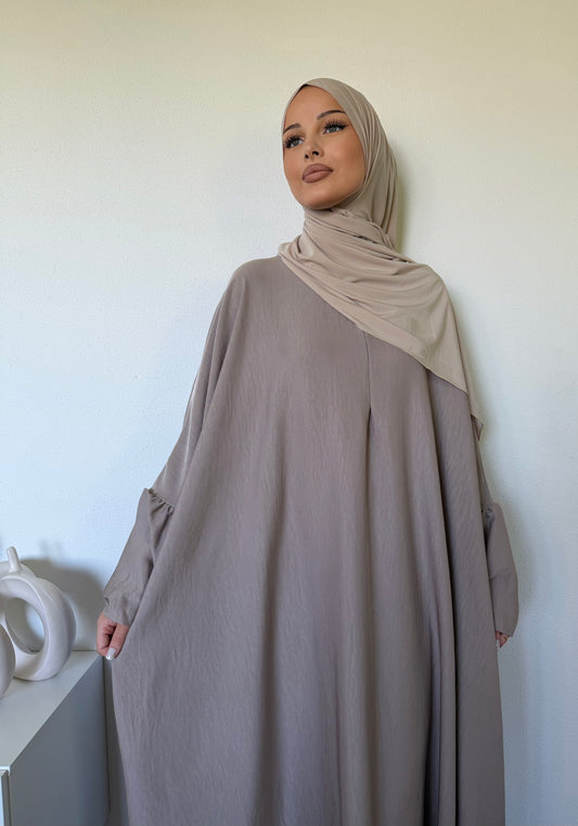 Abaya ample