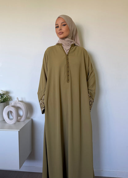Abaya brodée style djellaba