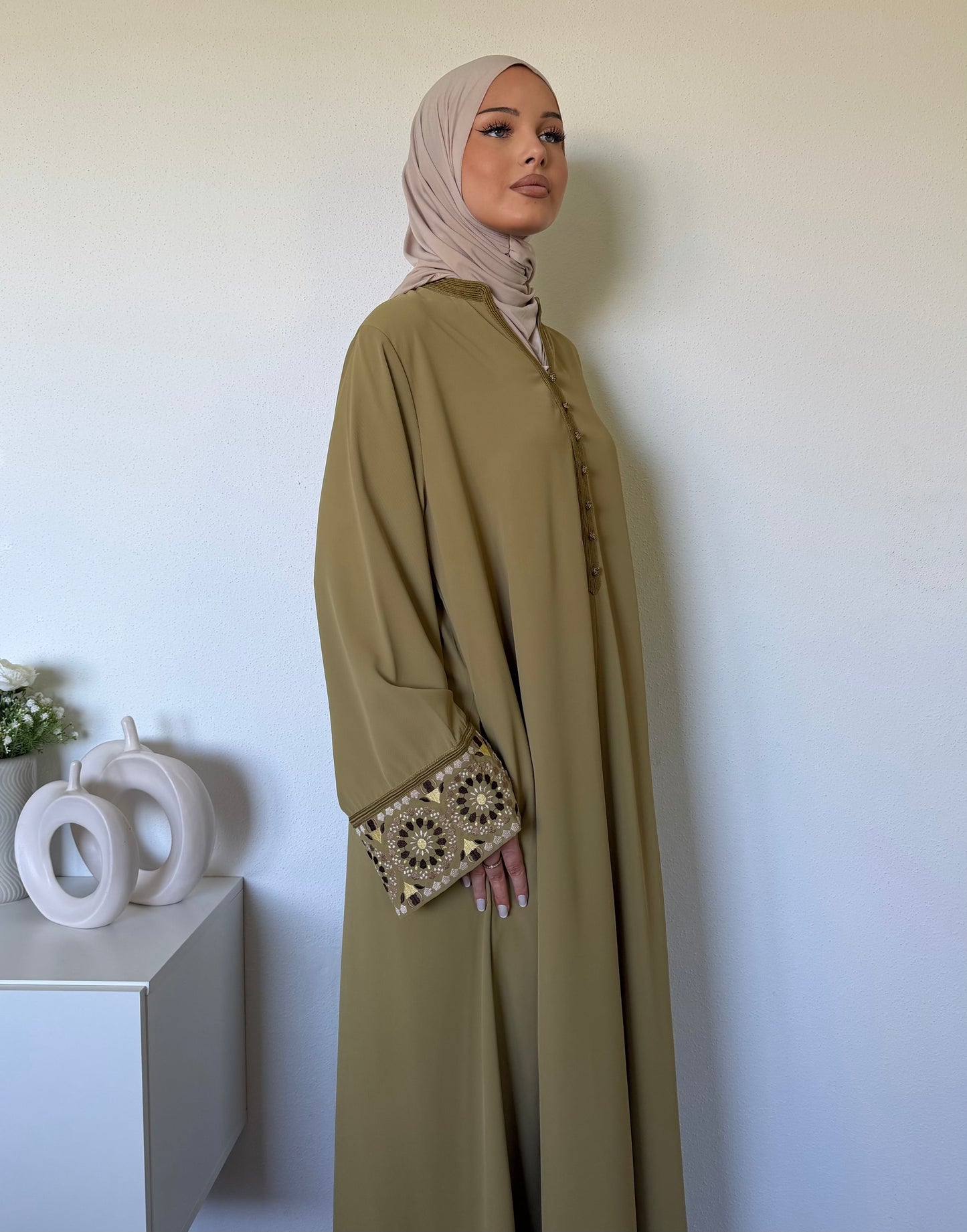 Abaya brodée style djellaba