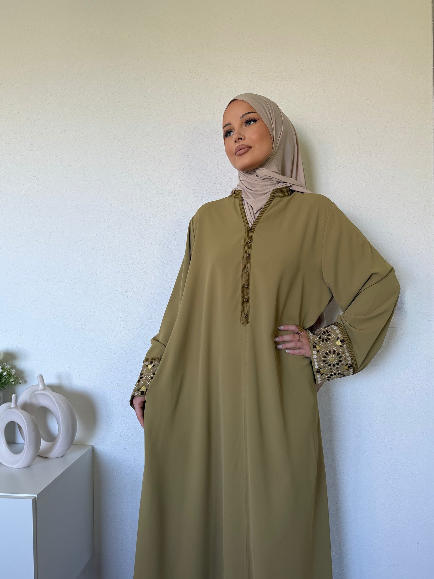 Abaya brodée style djellaba